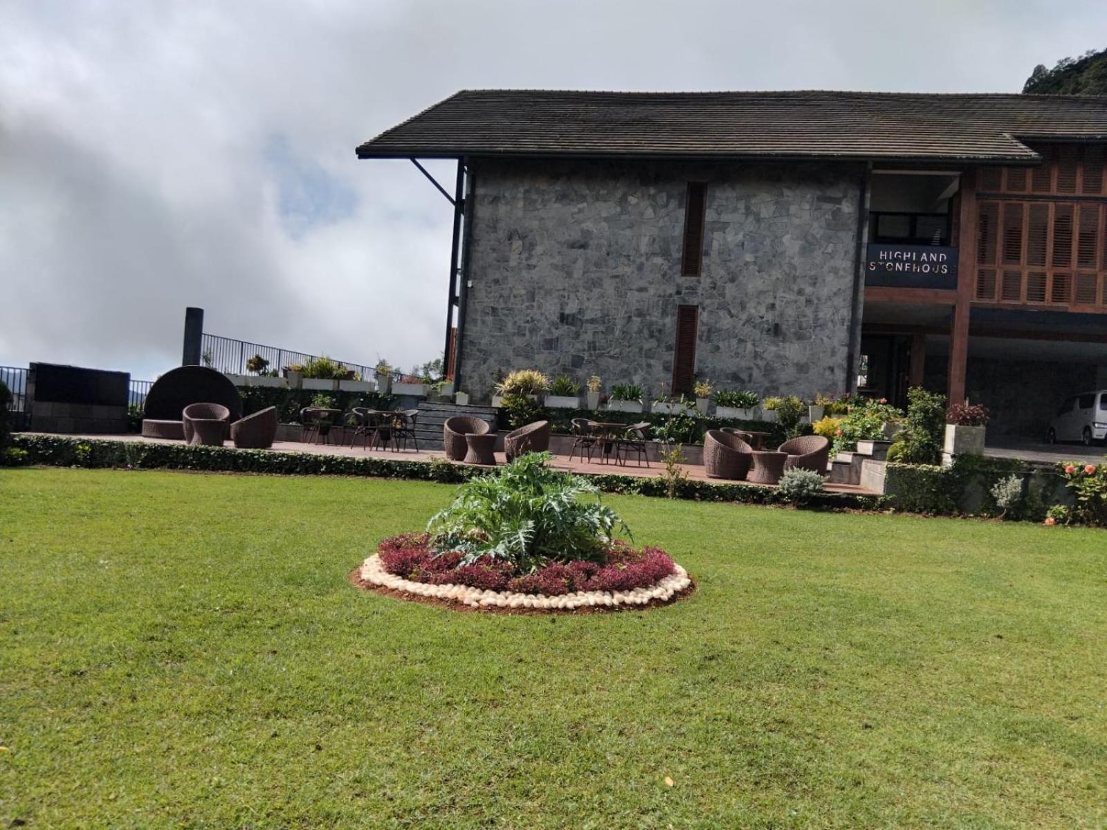 Highland Stonehouse Luxury Boutique Hotel Nuwara Eliya Buitenkant foto